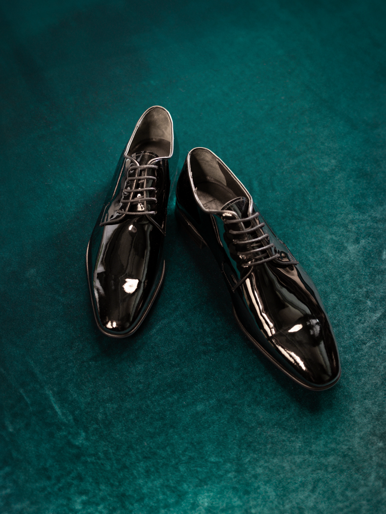 chinese dress ladies Amazon.com | CLOWSE Men's Tuxedo Dress Shoes Patent Leather Oxfords Classic  Formal Suit Shoes with Lace-Up,Black,7.5 main image 0