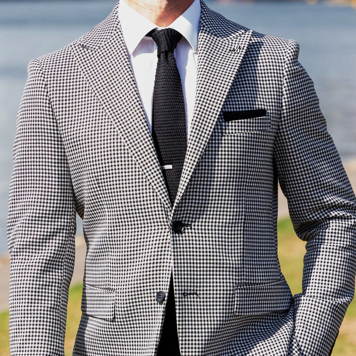 Hire Men's Suits for Race Day Sydney | Race Day Suits Brisbane - Mr ...